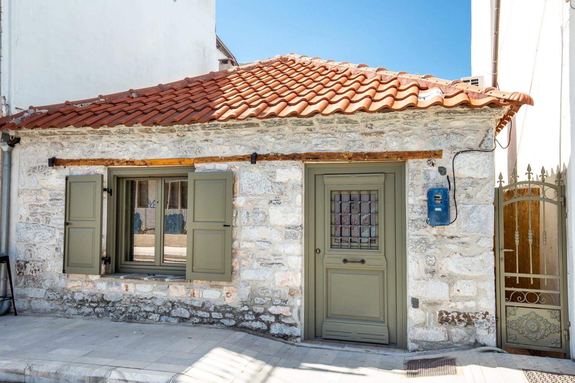 Alifadas 1836 Limenas  Buitenkant foto