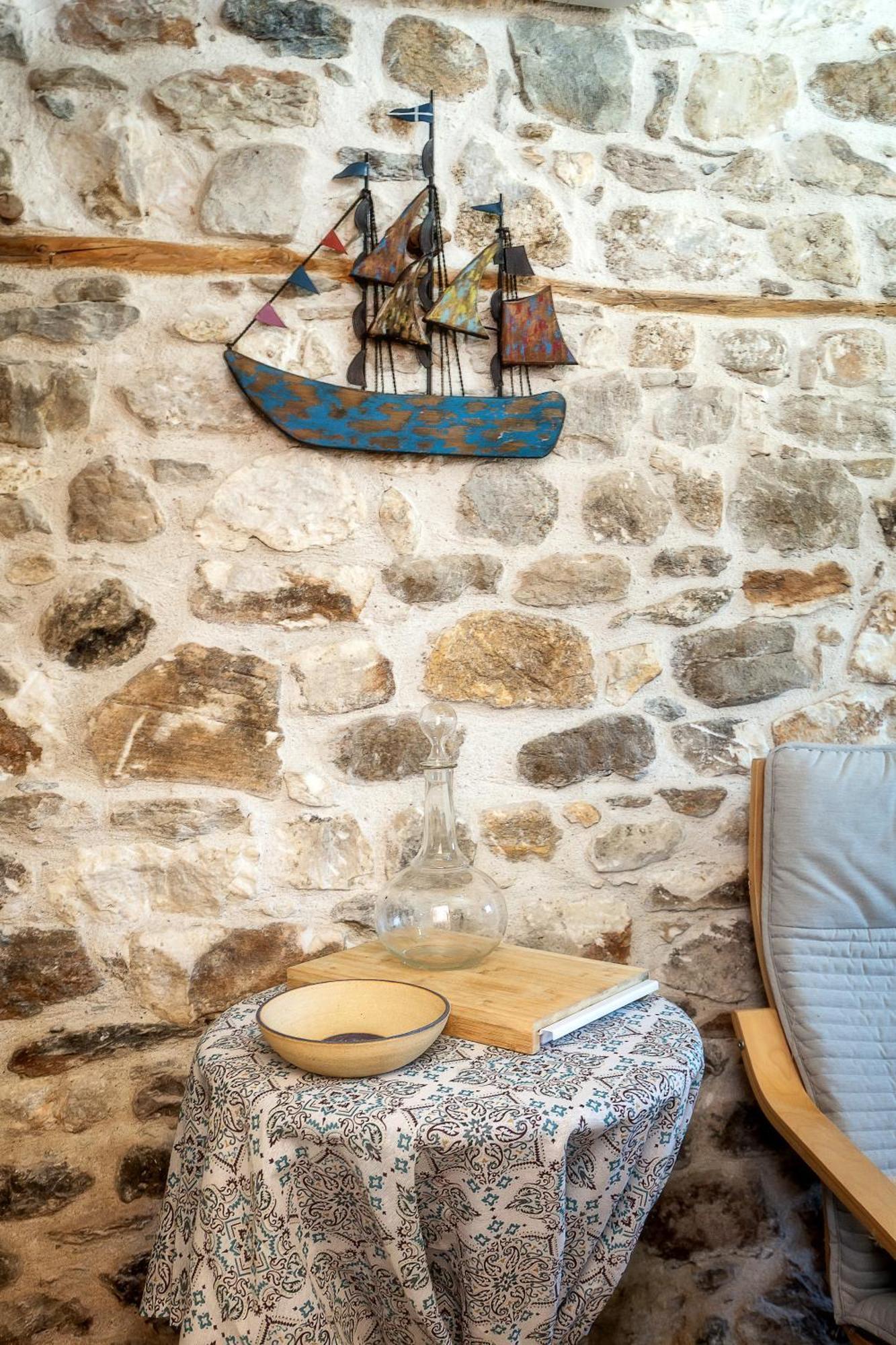 Alifadas 1836 Limenas  Buitenkant foto